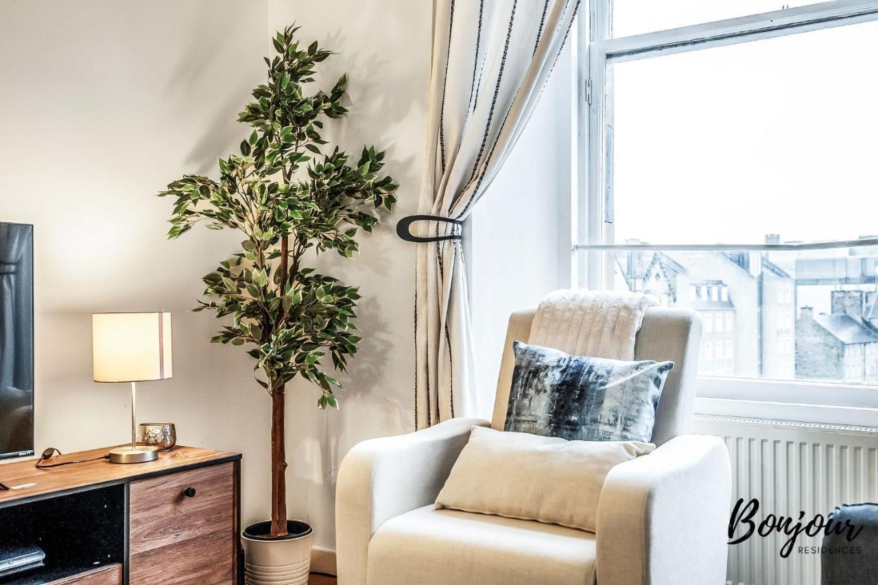 Cosy Grassmarket 2Br-1Ba - Newly Decorated! By Bonjour Residences Edinburgh Edimburgo Exterior foto