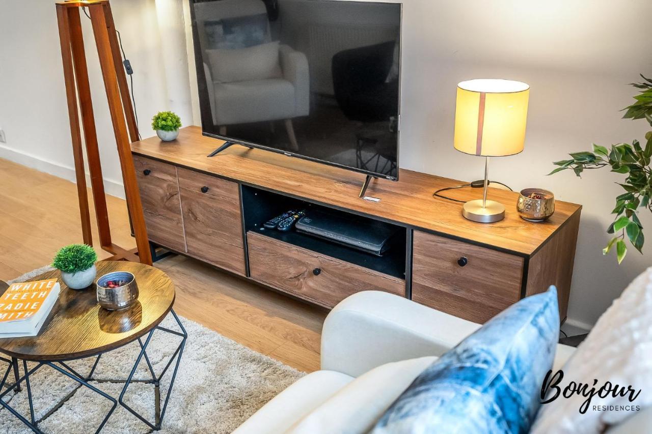 Cosy Grassmarket 2Br-1Ba - Newly Decorated! By Bonjour Residences Edinburgh Edimburgo Exterior foto