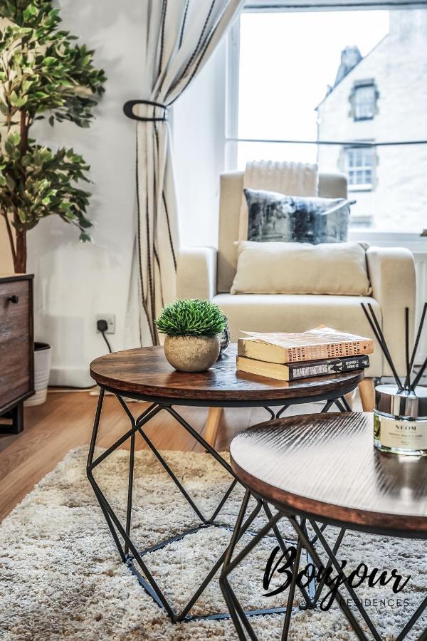 Cosy Grassmarket 2Br-1Ba - Newly Decorated! By Bonjour Residences Edinburgh Edimburgo Exterior foto